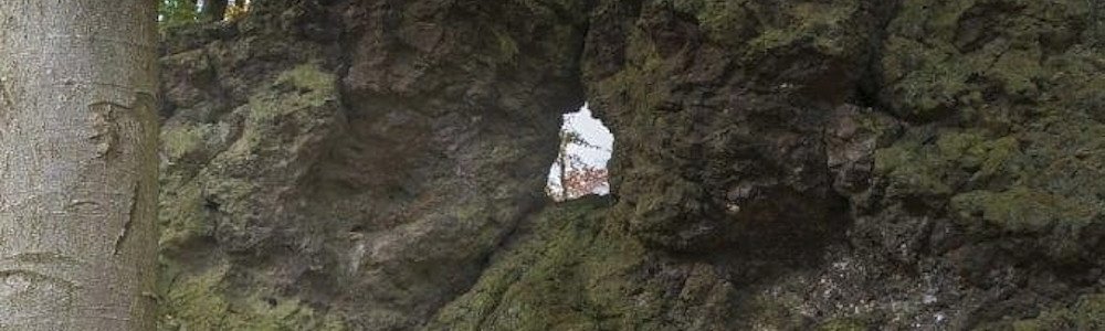 1e Lebenbogen KennedyTrail, Zierenberg augustus 2025, loch katzensteine